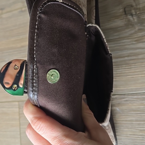 NWOT Etienne Aigner Signature Monogram Canvas Shoulder Bag - Picture 4 of 12